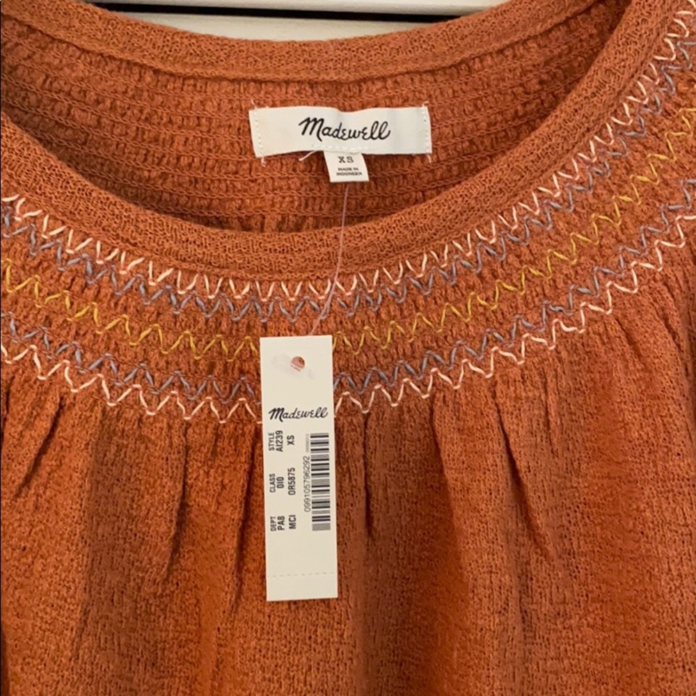 Madewell Superlight Embroidered Smocked Top - Picture 7 of 7